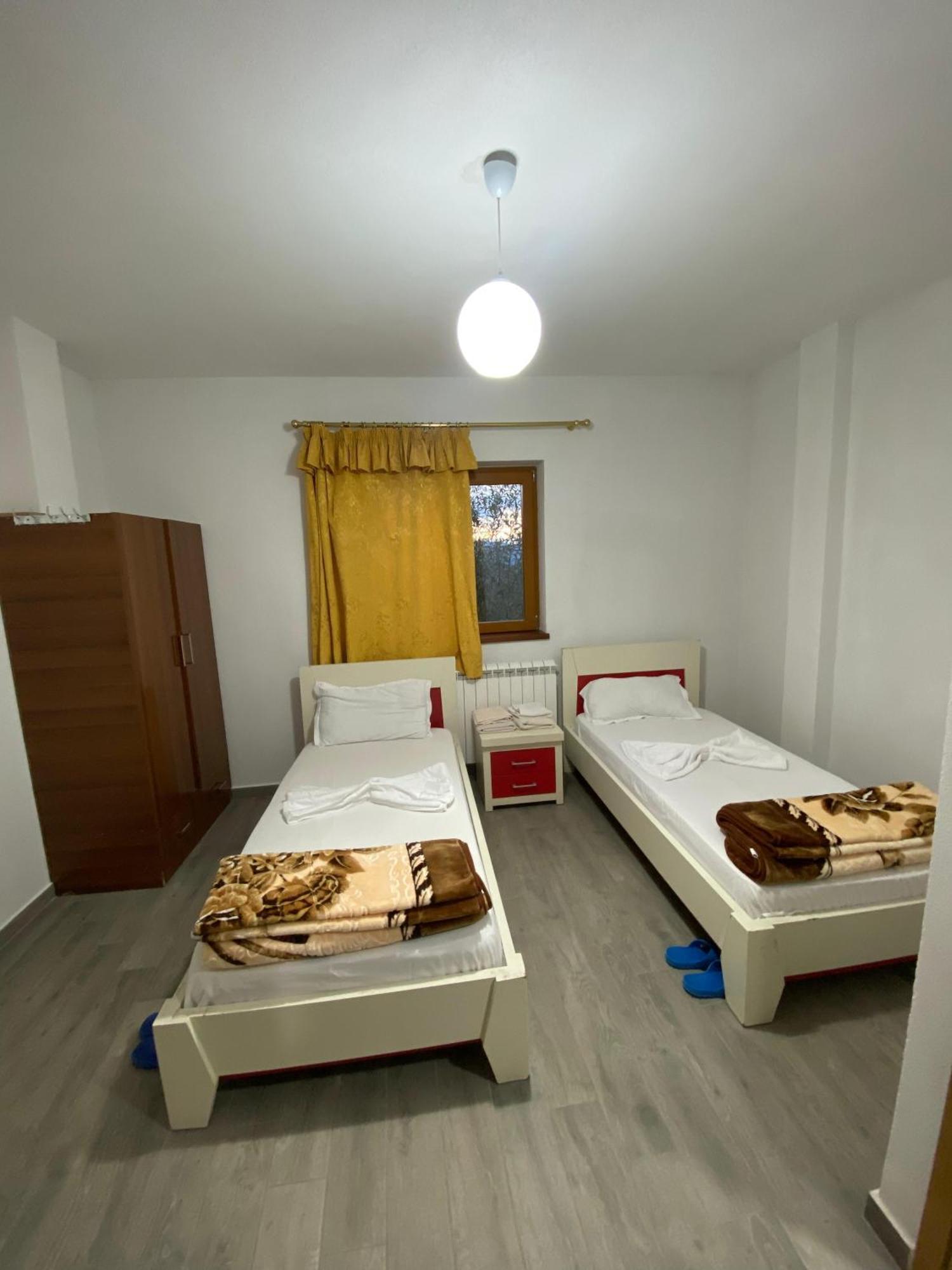 Guest House Korabi Ceren Екстер'єр фото