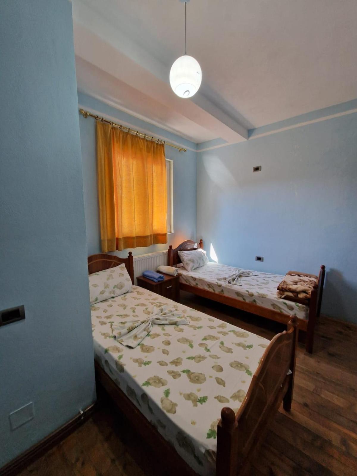 Guest House Korabi Ceren Екстер'єр фото